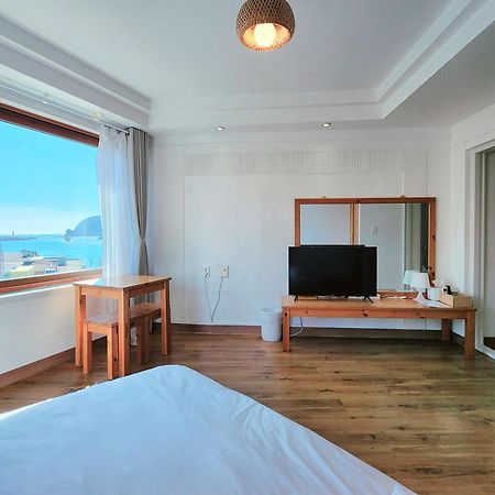 Seogwiporto Villa Exterior foto